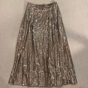 Blu Girl Made in Italy Gold Sequin A-Line Pleated Midi Skirt
